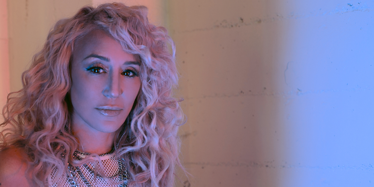 JES press photo – Blue Dot Music artist