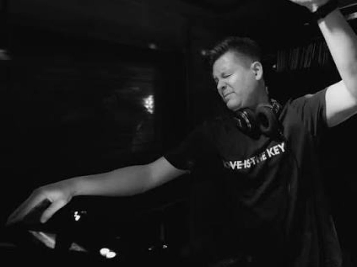 Electronic producer and DJ Derek Ryan